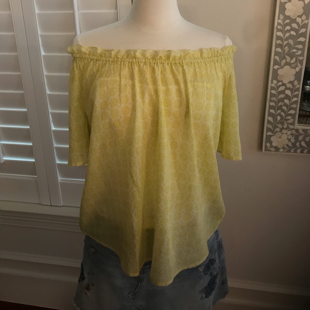 Velvet by Graham & Spencer Women's Printed Cotton Off The Shoulder Blouse
